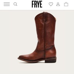 Frye women’s Billy Pull-on Boots